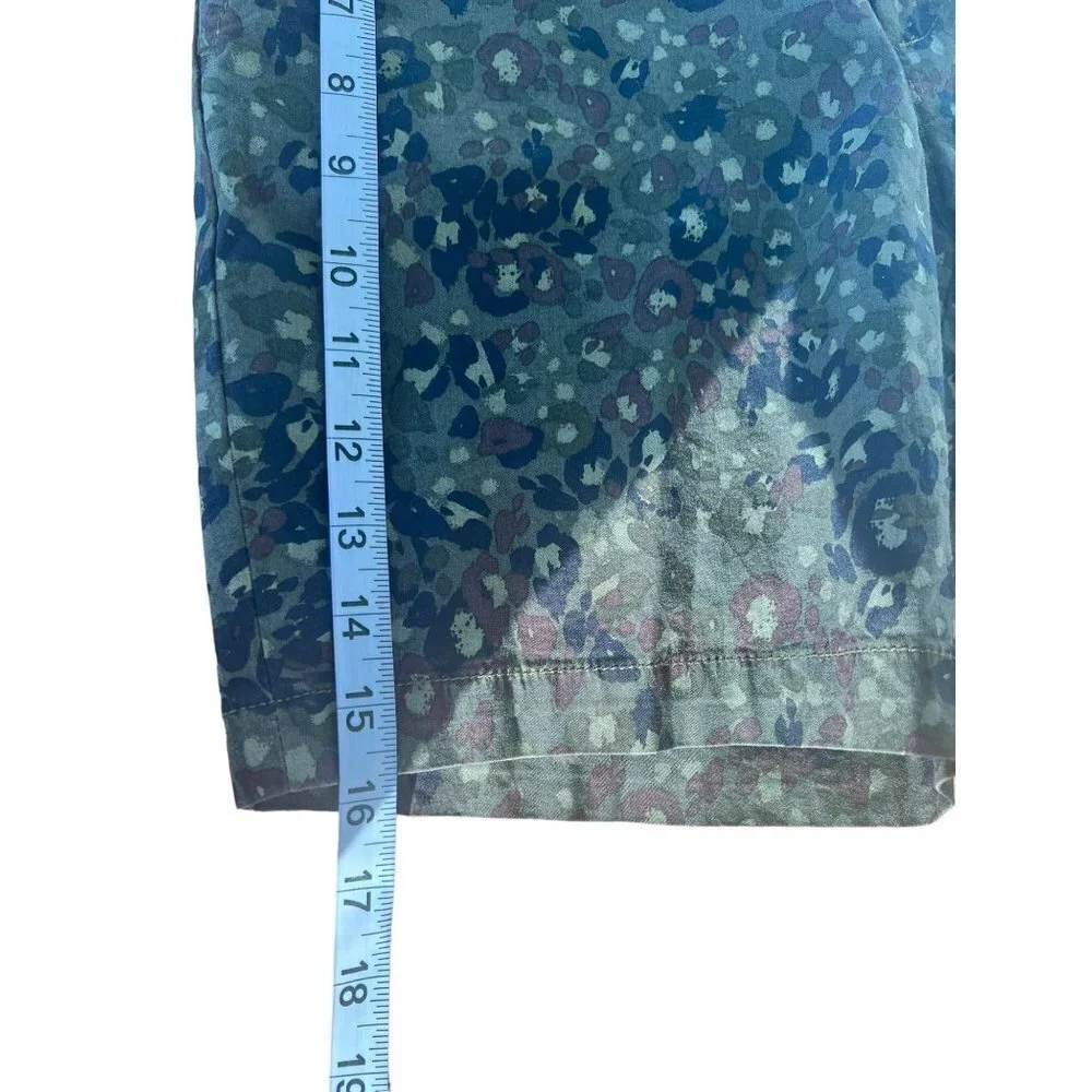 Good Thread Men's Olive Animal Camo Print Shorts